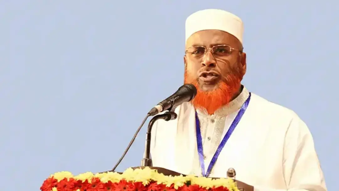 সরকার কয়েকটি ব্যাংকে নিজস্ব লোকদের বসিয়ে আর্থিক শৃঙ্খলা বিনষ্ট করছে